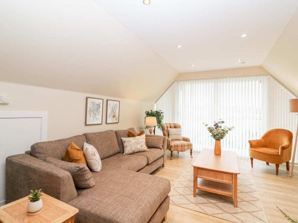 Larchwood Lodge Ellon Екстериор снимка