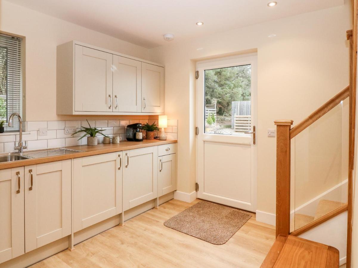 Larchwood Lodge Ellon Екстериор снимка